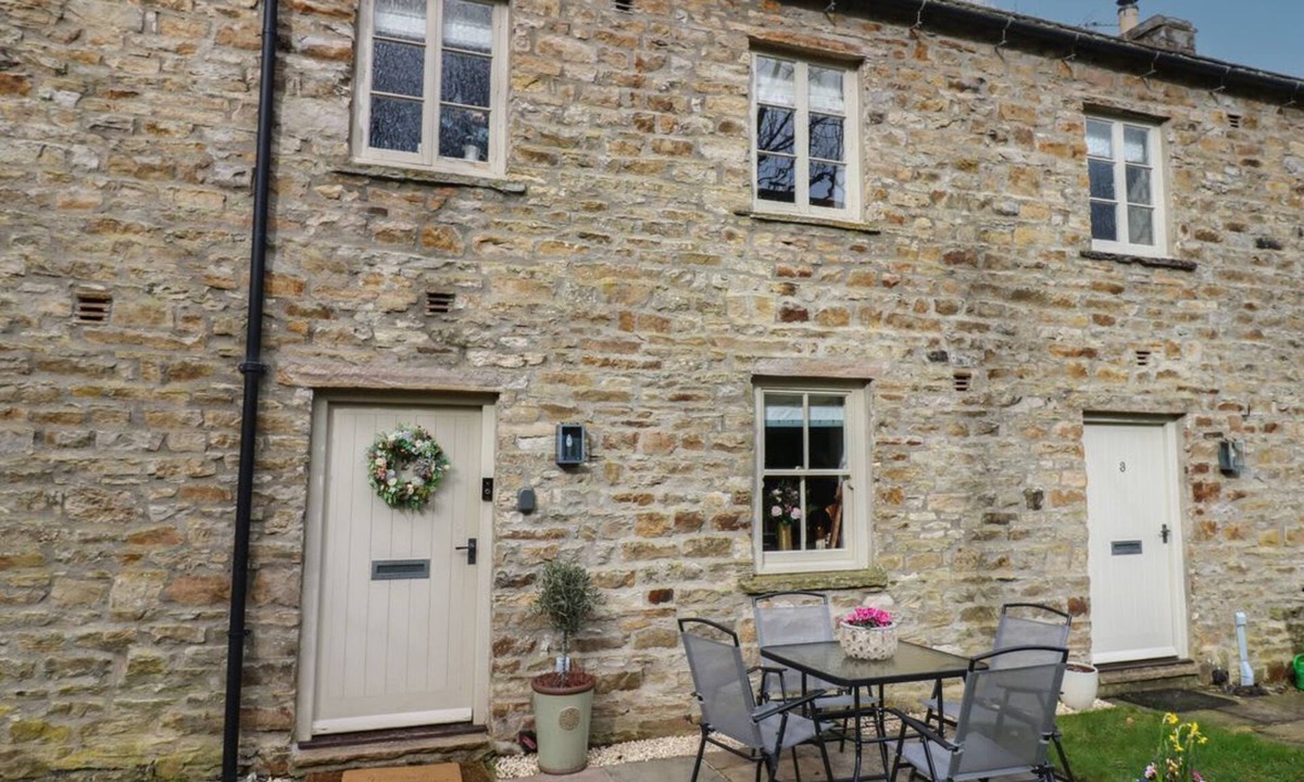 Aysgarth Cottage | River Dance Cottage, West Burton