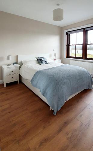 Ballyleague Apartment | Riverside Marina Apartments