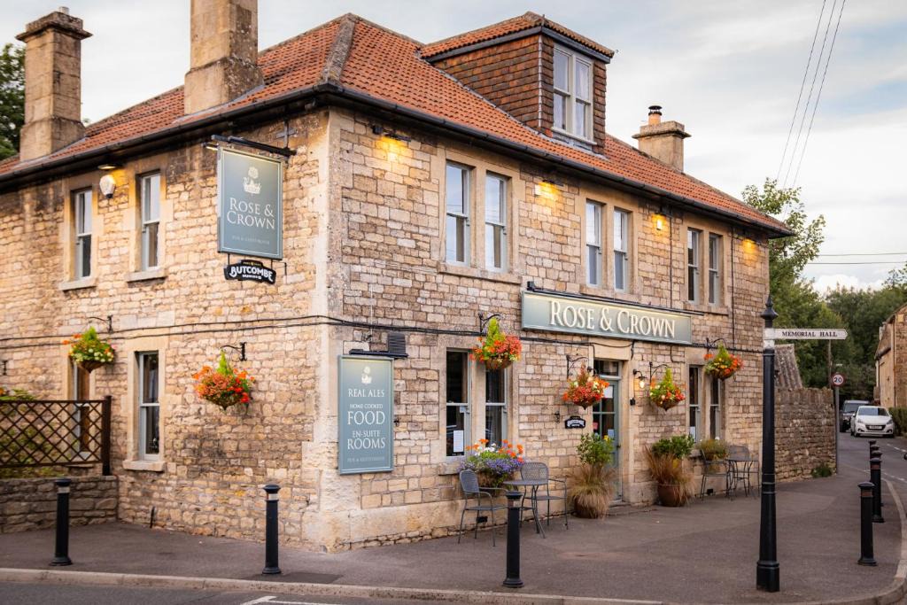 Shoscombe Bed & Breakfast | Rose And Crown