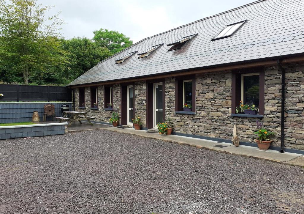 Annascaul Bed & Breakfast | Shadow River Farm