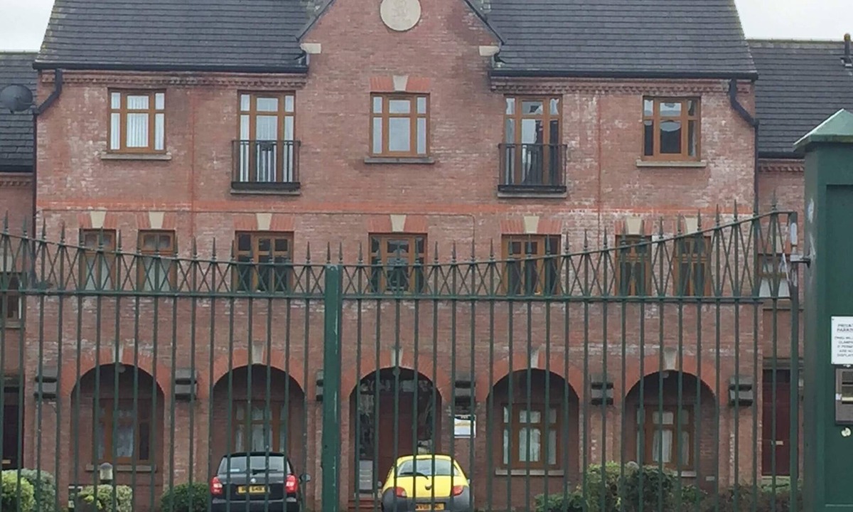 Queens Quarter House | Spacious 4-Bedroom Townhouse in Prime South Belfast Location