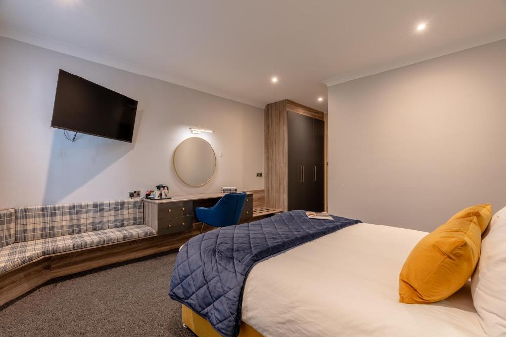 Darwen Hotel | Springbank Manor