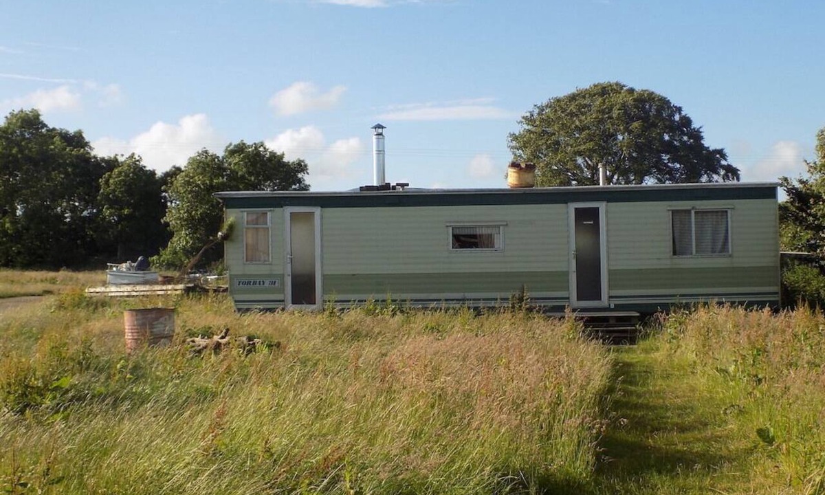 Compton Martin House | Static caravan at Fernhill Farm