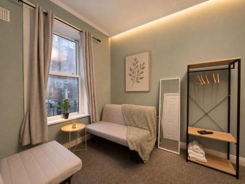 Broadstone Apartment | STUDIO DUBLIn