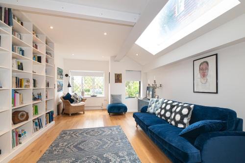 Crystal Palace House | Stunning South London Home with Rare Garden Oasis - Pass the Keys