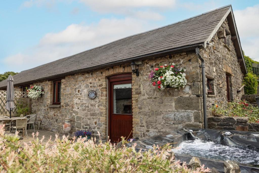 Pyle Apartment | Swallow Cottage