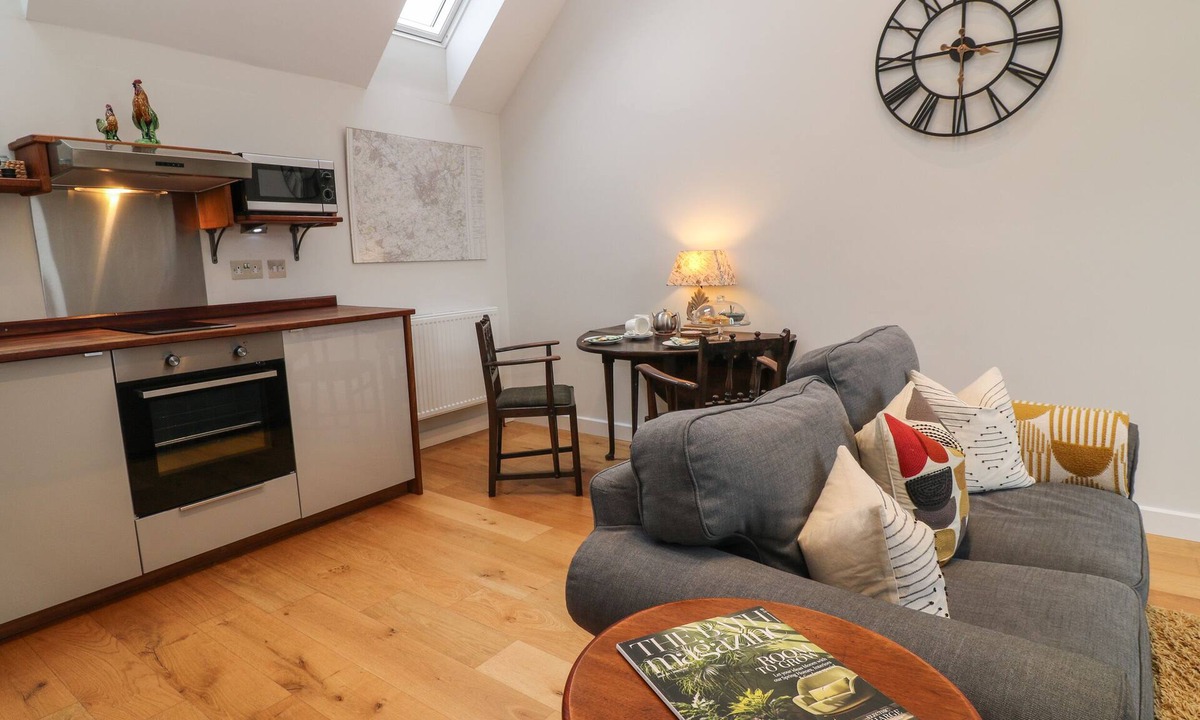 Newton St Loe Cottage | The Loft at Lucott House