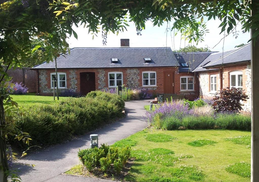 Hinxton Hotel | The Red Lion Inn