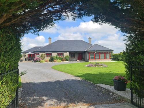 Inishmacatreer Apartment | This is the Place