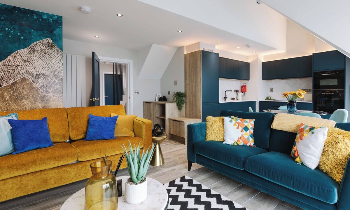 Portrush House | VISIT THE LOOKOUT AND EXPERIENCE THE ATLANTIC OCEAN AT ITS BEST.