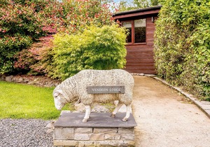 Decadent lodge designed to exacting, luxury standards.