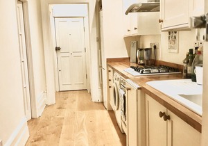 ❤️ of Hampstead Village-Charming bright airy raised ground floor garden flat