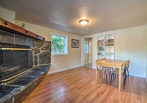 Peaceful Mountain-View Home - Walk to Kenai Lake! in Cooper Landing