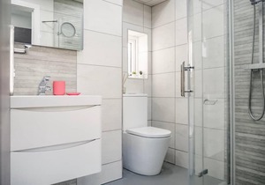 Spacious Self Contained New Build, 10 Minutes from City Centre