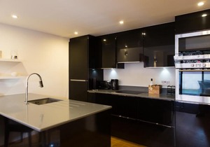 Stylish 2 bed in West London