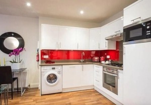 Vibrant 1 Bedroom Apartment In London