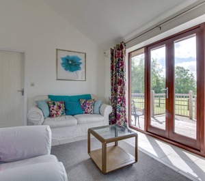 Hexden Lea 