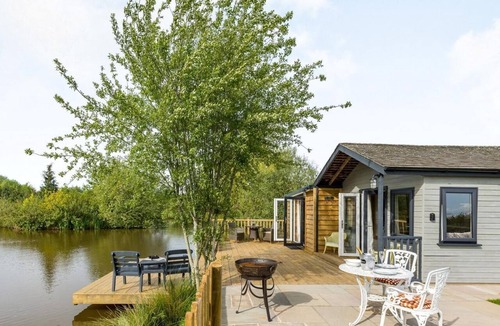 Ashford Bowdler Ski Chalet | 1 Bed in Ludlow (oc-87474)