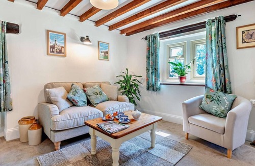 Malmesbury Cottage | 1 Bed in Malmesbury (oc-95500)