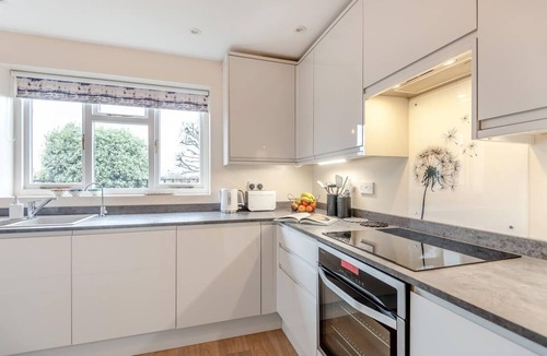 Crouch Cottage | 1 Bed in Platt (oc-s34831)