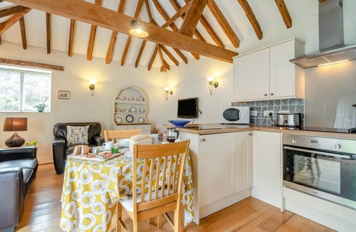 Pulborough Cottage | 1 Bed in West Chiltington (oc-b41755)