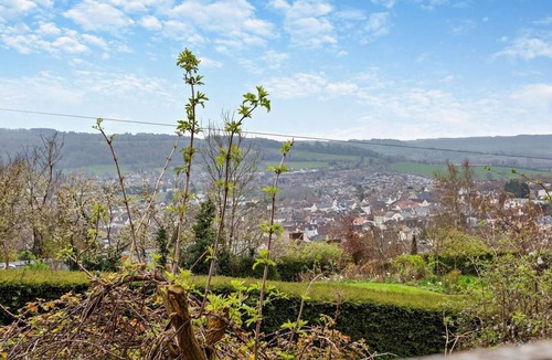 Ozleworth Cottage | 1 Bed in Wotton-under-edge (oc-91936)