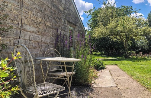 West Lydford Cottage | 1 bedroom accommodation in Somerset, Glastonbury, Street, Shepton Mallet
