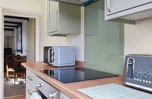 Burniston Cottage | 1 bedroom accommodation in Burniston, near Scarborough