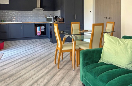 Durham Cottage | 1 bedroom accommodation in Brandon