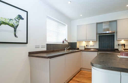East Preston Cottage | 1 MATRONS COTTAGES, pet friendly, with open fire in East Preston