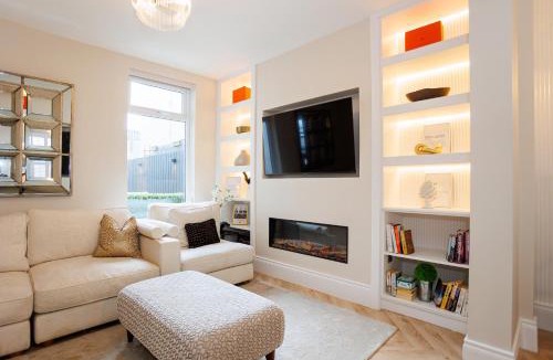 Portrush House | 111 By Mayfair - Luxurious 12 Bedroom House, Portrush