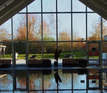 Cirencester Villa | 118 Lower Mill Estate - Sleeps 16 Villa with Lake Views