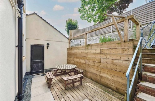 Launceston House | #121 Two Beautiful cottages in Cornwall |for 14