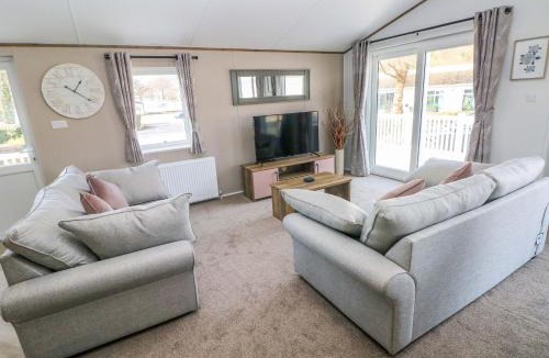 Pendine House | 148 Dukes Meadow