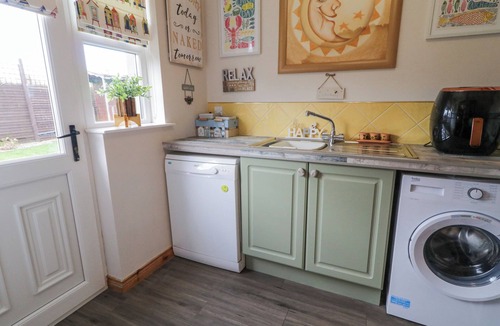 Ballycastle Cottage | 16 WHITEHALL PLACE, family friendly, with open fire in Ballycastle