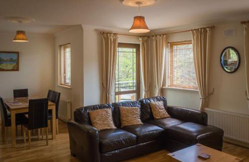 Clifden House | 17 Canons Lane