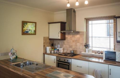 Clifden House | 17 Canons Lane