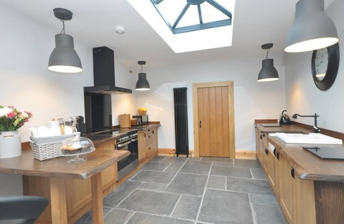 Farmborough Cottage | 2 Bed in Bath (oc-47045)