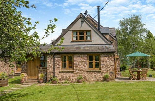 Chepstow Cottage | 2 Bed in Chepstow (oc-95046)