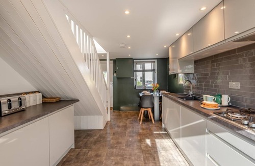 Dean Cottage | 2 Bed in Dean (oc-h32066)
