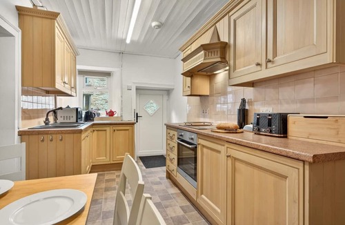 Worton Cottage | 2 Bed in Gunnerside (oc-g37866)