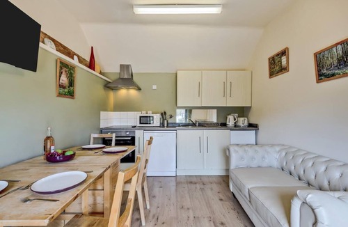 Elmsted Cottage | 2 Bed in Hastingleigh (oc-c36341)