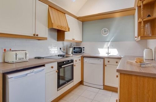 Aldborough Cottage | 2 Bed in Roughton (oc-1734)
