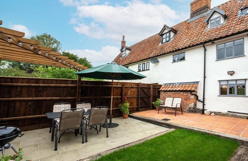 Woodbridge Cottage | 2 Bed in Saxtead (oc-pera)
