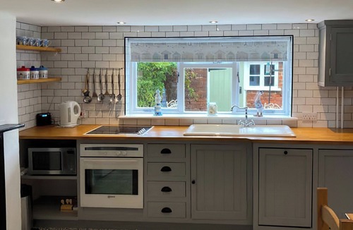 Friston Cottage | 2 bedroom accommodation in Friston, near Saxmundham