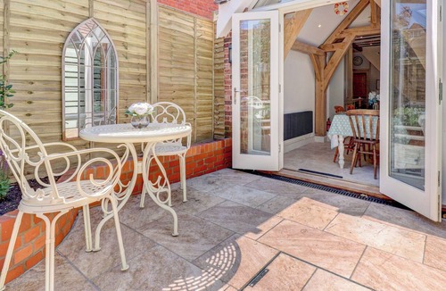 Winchester Cottage | 2 bedroom accommodation in Winchester