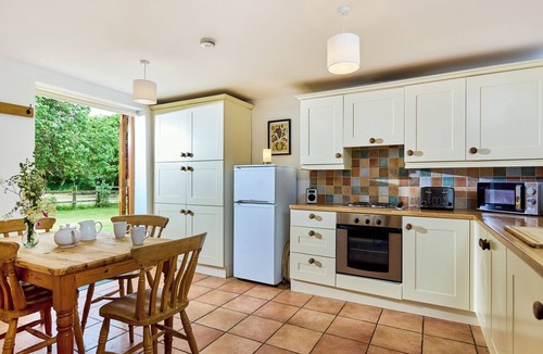 Beccles Cottage | 2 bedroom accommodation in Aldeby, near Beccles