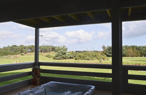 Hopton Cottage | 2 bedroom accommodation in Fritton, near Great Yarmouth