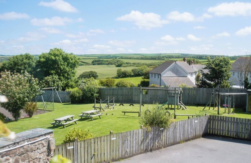 Marhamchurch Cottage | 2 bedroom accommodation in Marhamchurch, near Bude