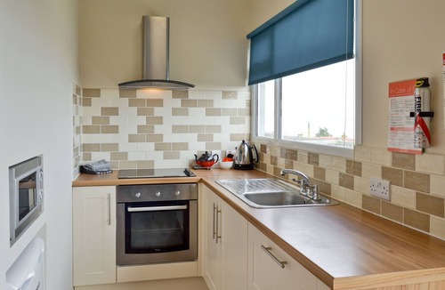 Filey Cottage | 2 bedroom accommodation in Flat Cliffs, near Primrose Valley